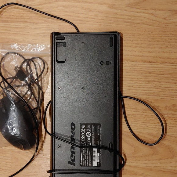 Lenovo Keyboard + Mouse Combo - Picture 6 of 6